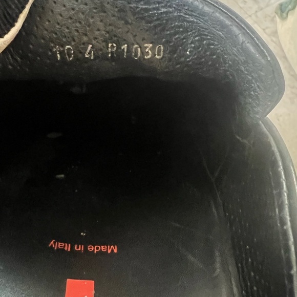 Prada slide size US 10:5 - Picture 4 of 5